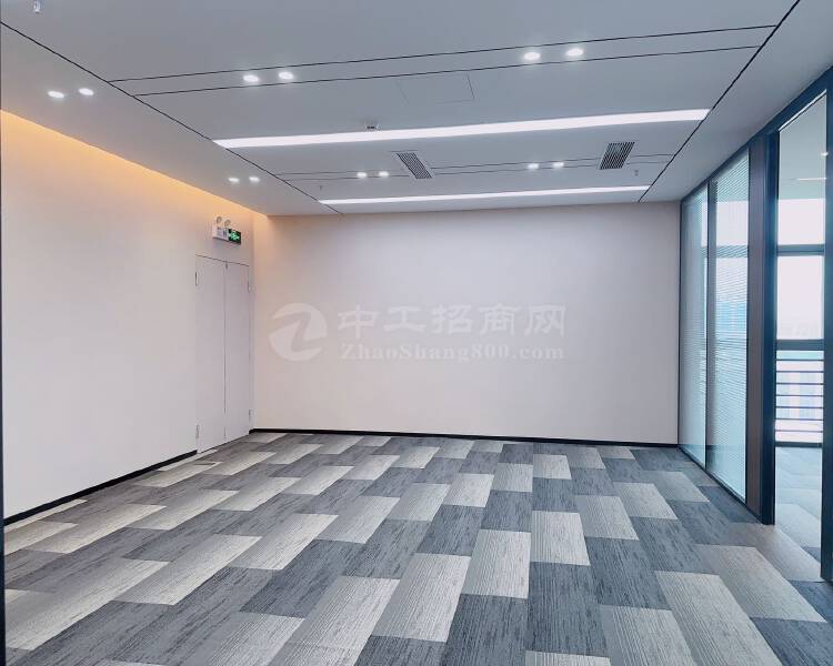 深圳南山科技园232平精装办公室出租