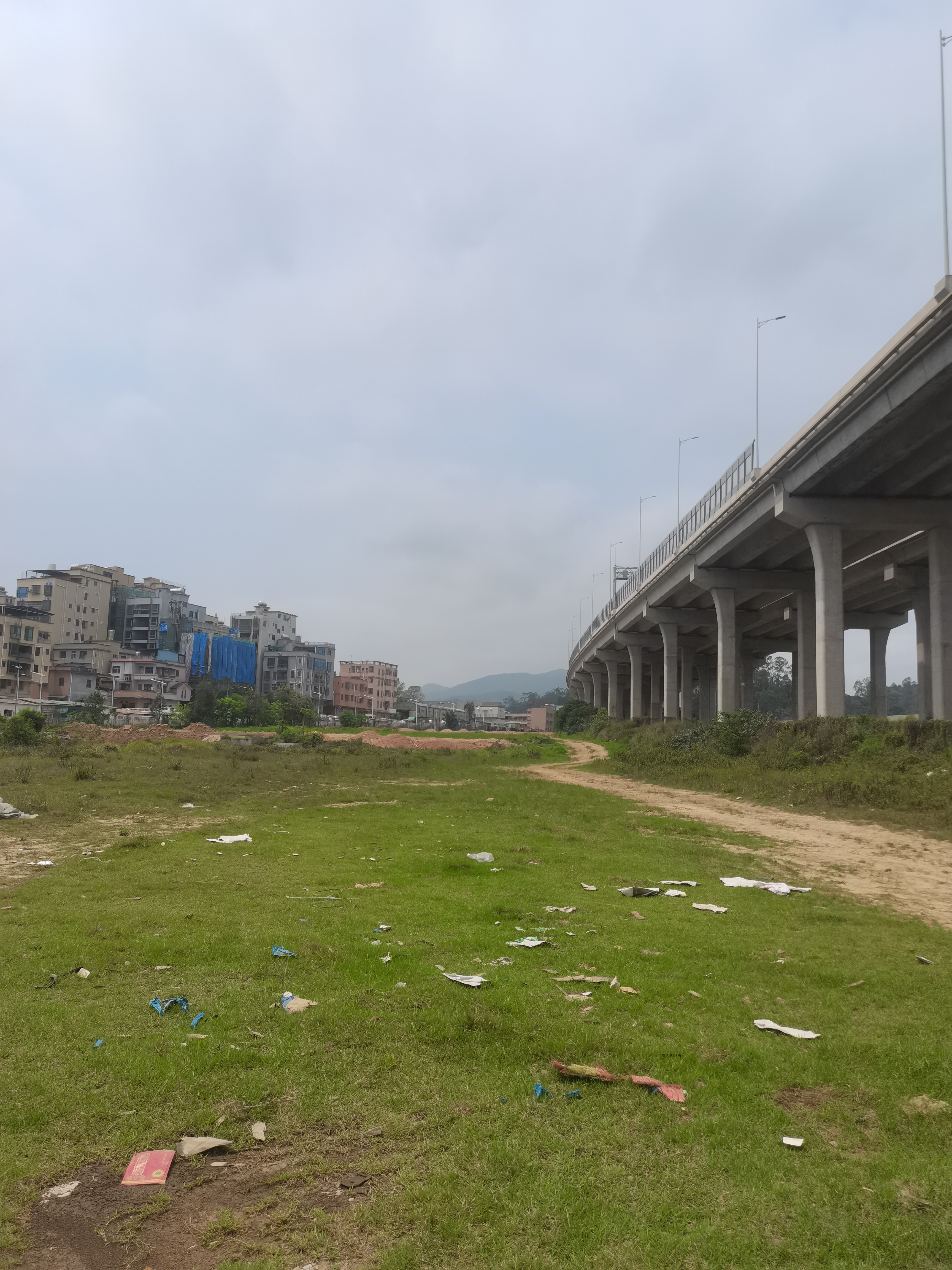 大岭山大空地出租。1