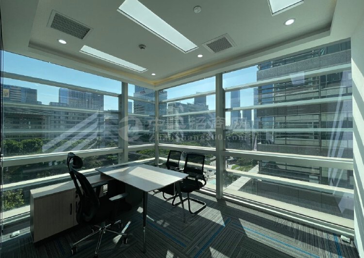 大冲商务中心339平全新装修，带隔间，环境优美，采光好。8