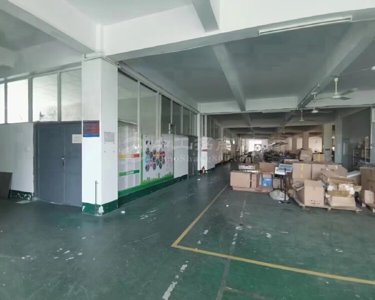 东凤占地4.5亩9成新独院厂房诚意出售占地：4.5亩