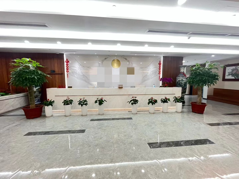 深圳北站零距离甲级写字楼2000平中央空调豪华装修