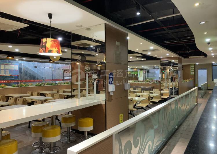 南山科技园地铁口，甲级写字楼里面可以做商业餐饮会所等通燃气3