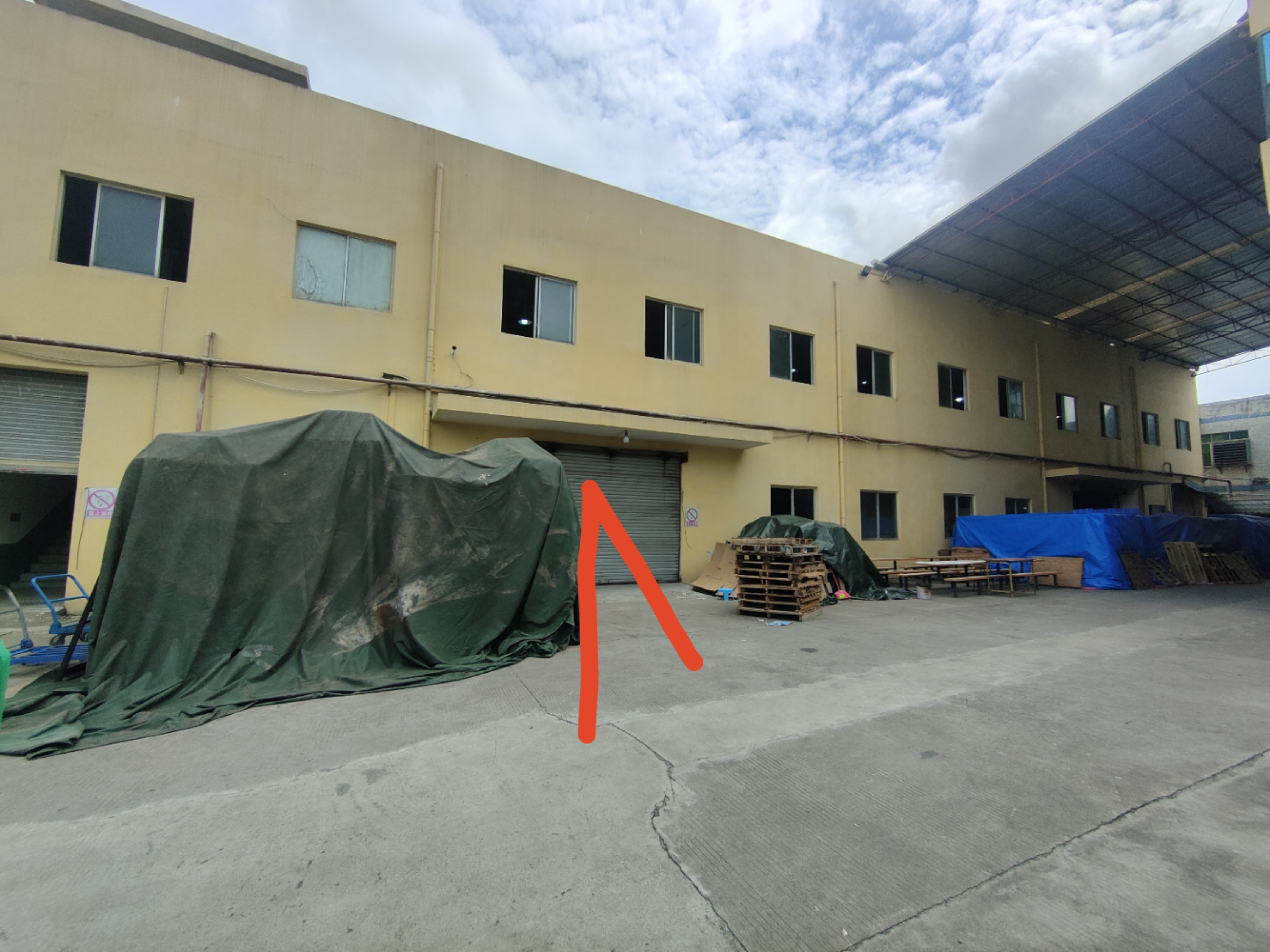 中山小榄工业区标准厂房仓库一楼1000平方，可进拖头