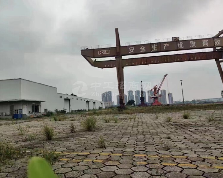 广州黄埔主干道边空地23000平方适合洗沙厂搅拌站建材市场
