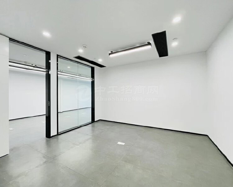 壹方天地园林式复试办公室320平6个格局落地窗精装办公室出租