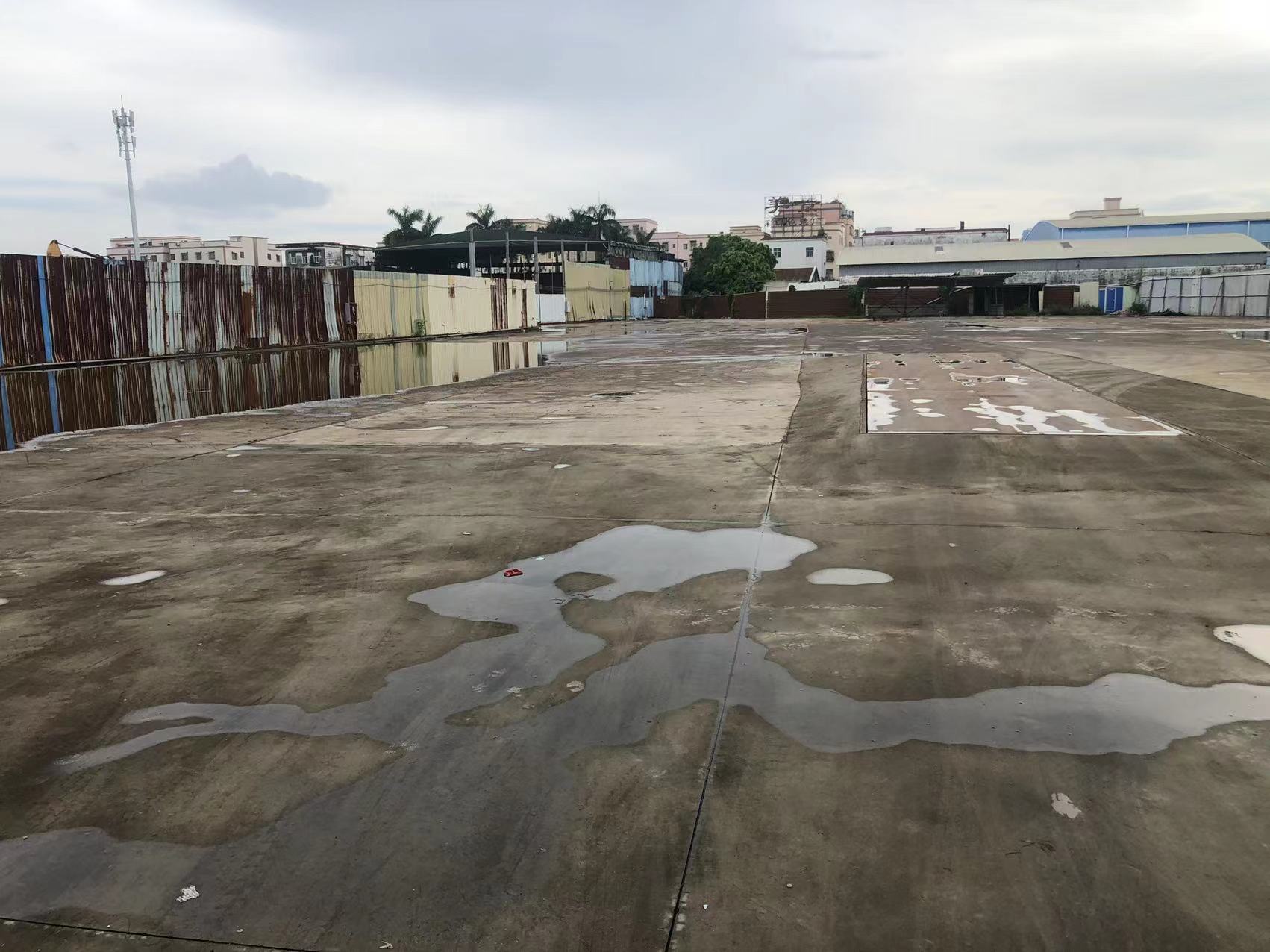 小榄镇宝丰社区硬化空地6亩，可做废铁打包，建材堆放3