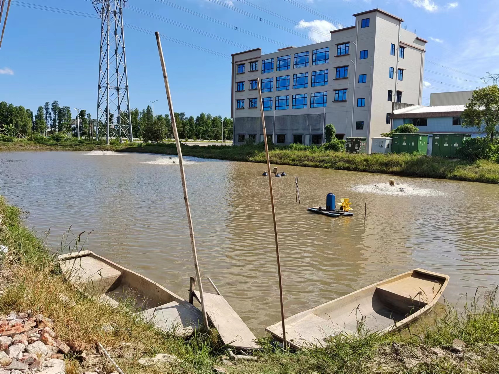 坦洲现成鱼塘，已经放了鱼在里面，一起打包2