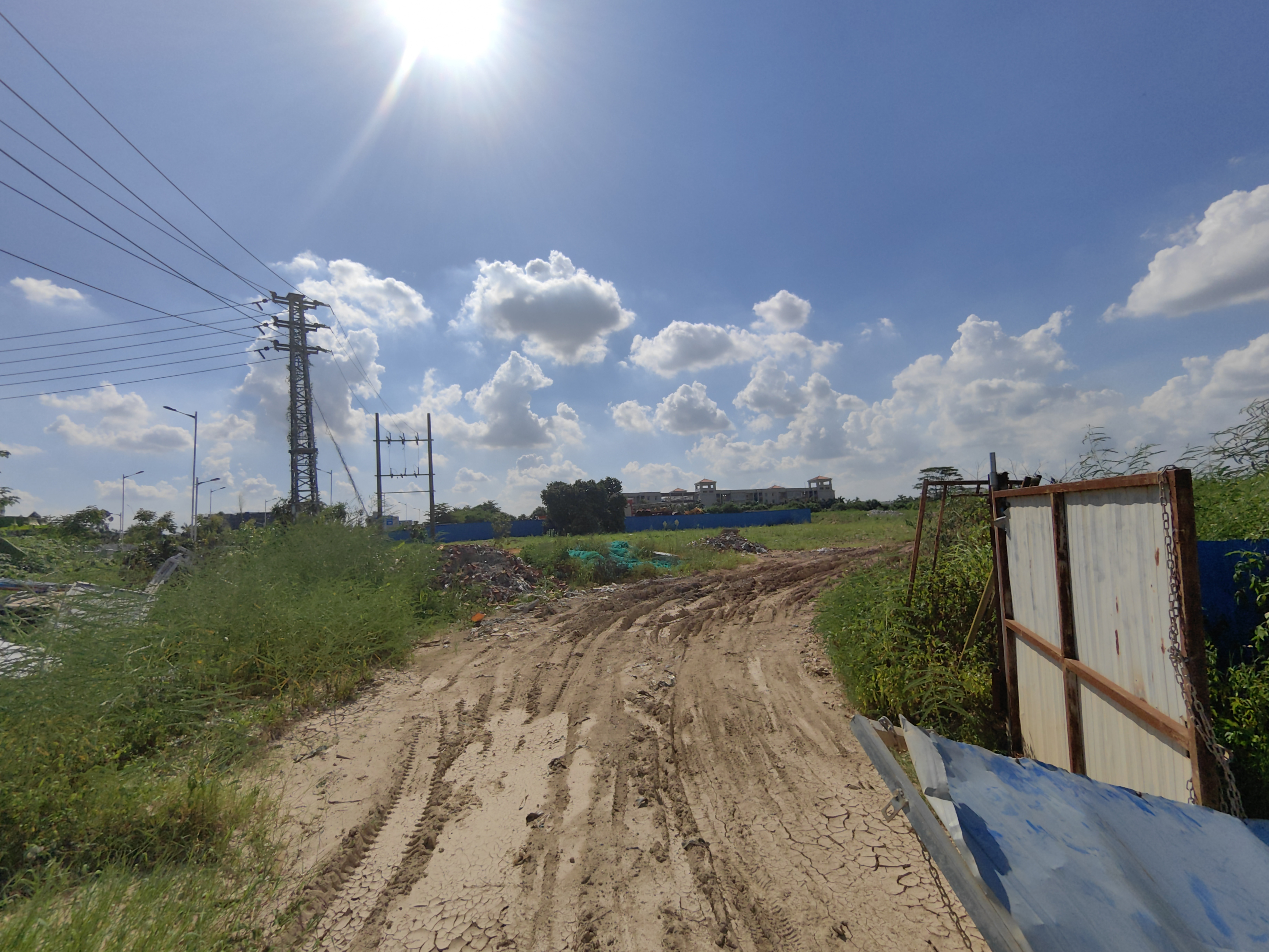 茶山镇空地出租已用砖渣推平建设用地可以做游乐场高尔夫球场2