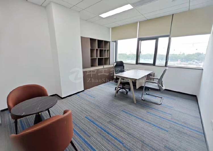 黄浦区精装修办公室出租，可拎包入住面积50平方到500平方4