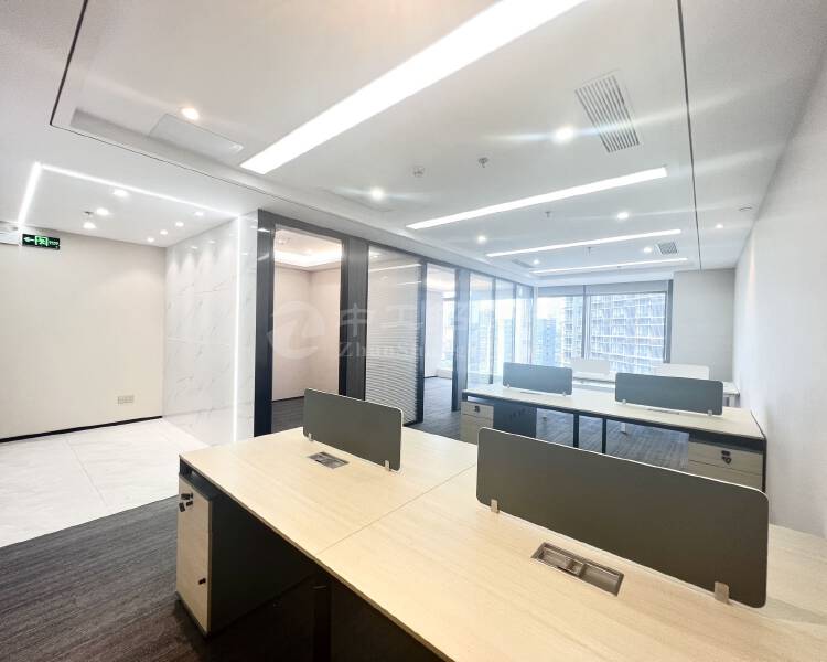 豪华装修、舒适办公环境，与世界500强一起办公
