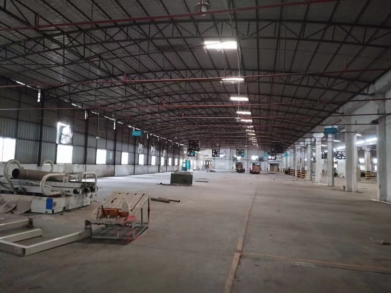 物流、仓库，布仓它来了北滘新出单一层10000平仓库，超低