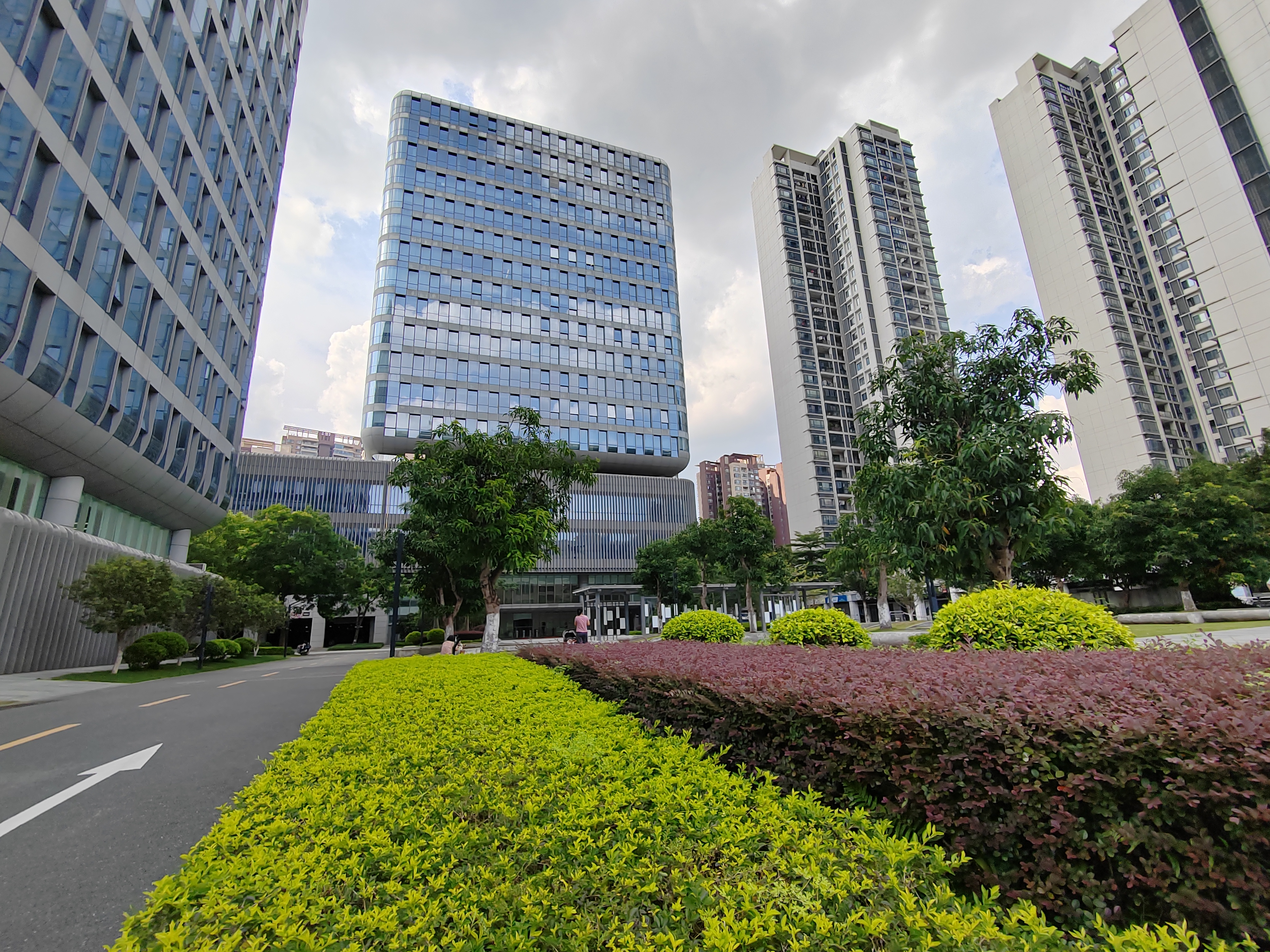 广州市黄埔区萝岗地铁口写字楼招商4