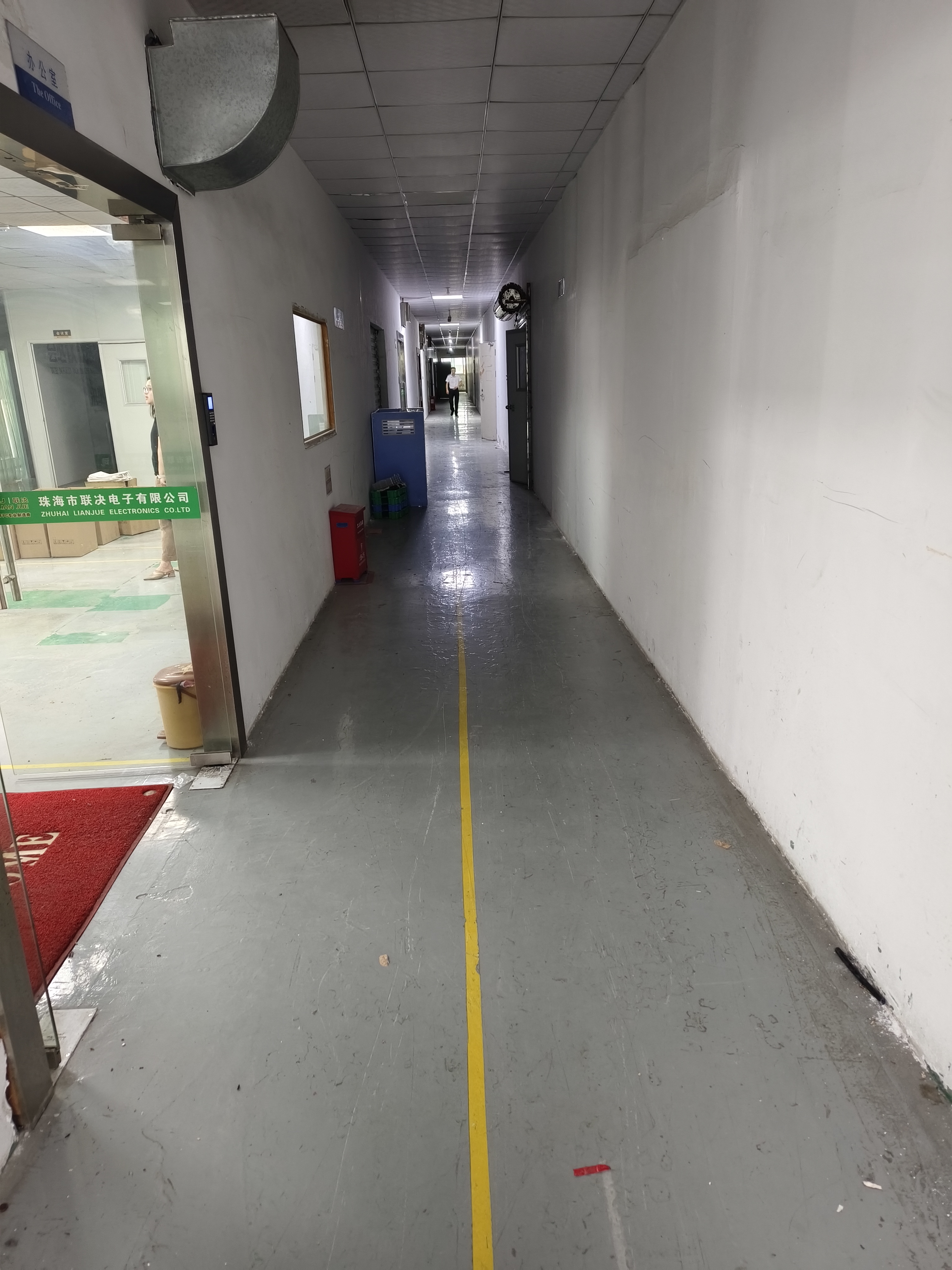福永新和地铁站附近500平米精装修无尘车间厂房仓库低价出租