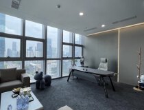 科技园稀缺双阳台办公室903平，轻奢风装修，配置高端家私