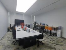福永桥头工业区一楼900平精装修厂房出租空地超大