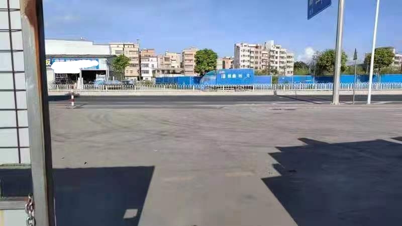 江高夏花路旁1300平方带硬化空地可分租，建设用地证件齐全1