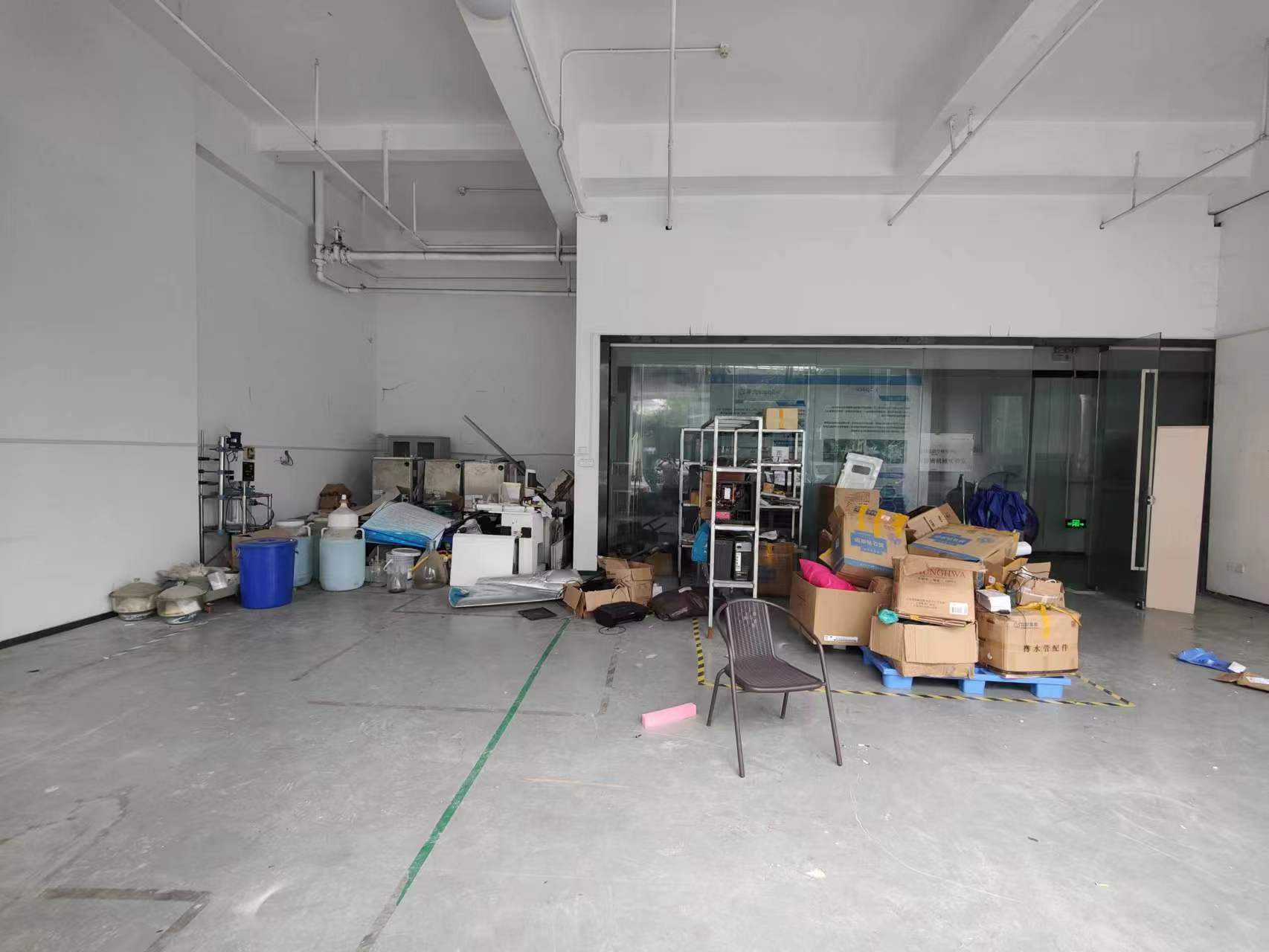 福永和平1楼一两百停的精装修可以做仓库物流。