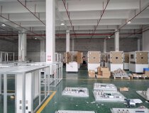 出租深圳坪山地铁口一楼厂房1500平方，高七米带卸货平台。