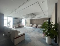 布吉李朗开发商直租豪华装修1350平办公场地，多格局独立卫浴