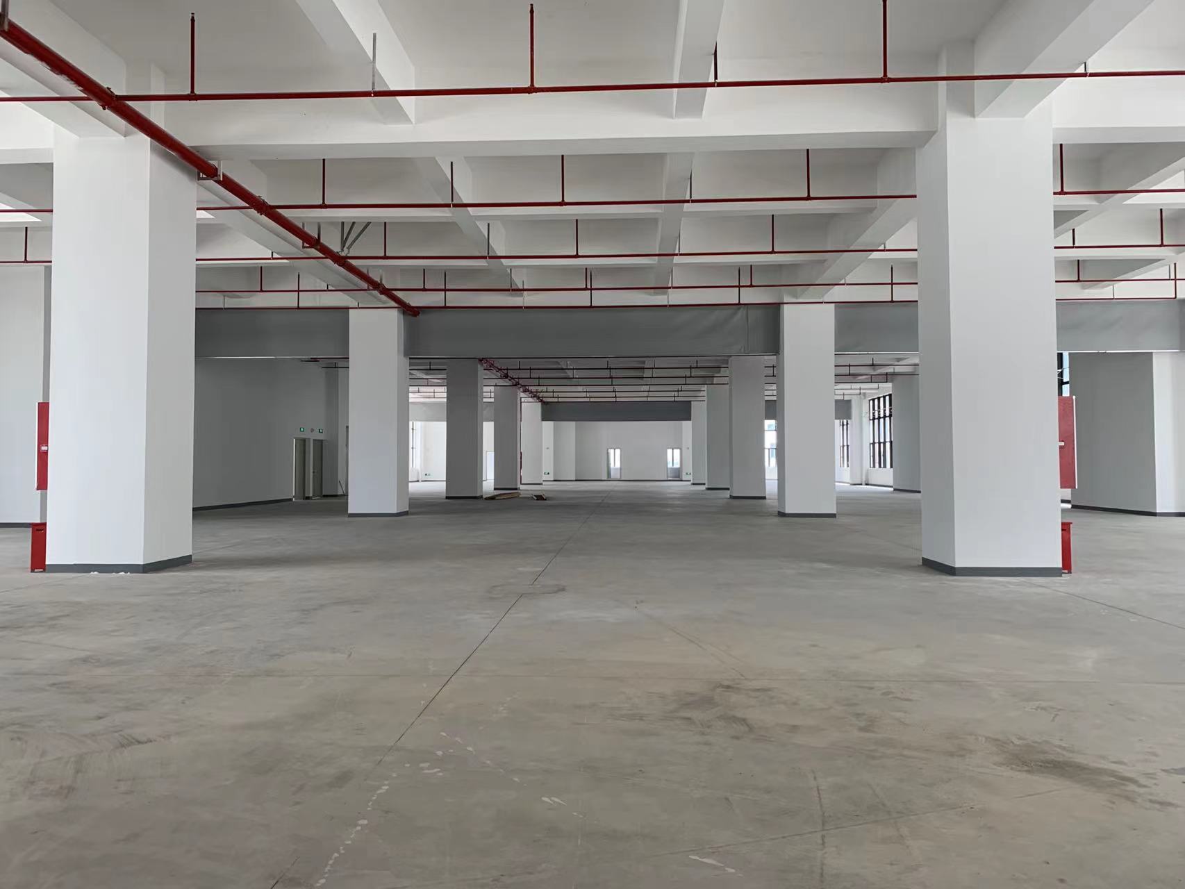 东城桑园厂房仓库出租2000平方标准厂房。