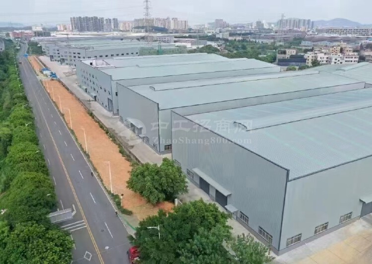 肇庆市新出75亩工业土地出售，带建筑，单一层厂房30000方5