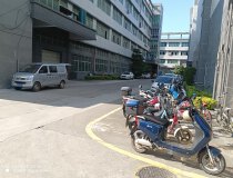光明区圳美工业区一楼1300平方带行车出租