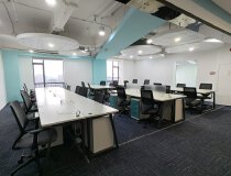 天河区柯韵路新出一套363平精装修办公室，认证众创空间