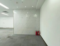 福田上梅林地铁口卓越汇商圈卓越城二期精装的办公室238平租
