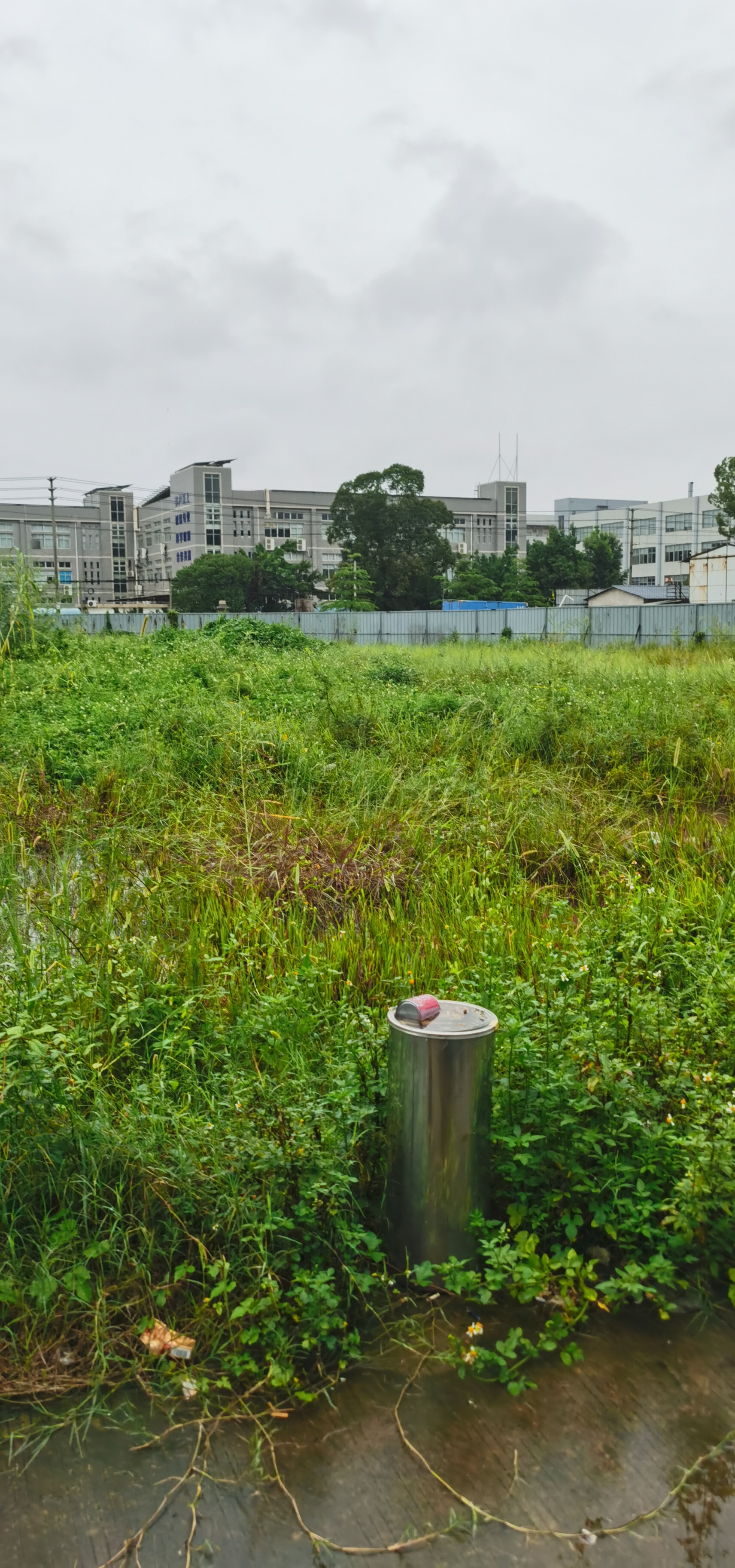 48年年限惠东主干道边红本工业用地，2000平方出售1