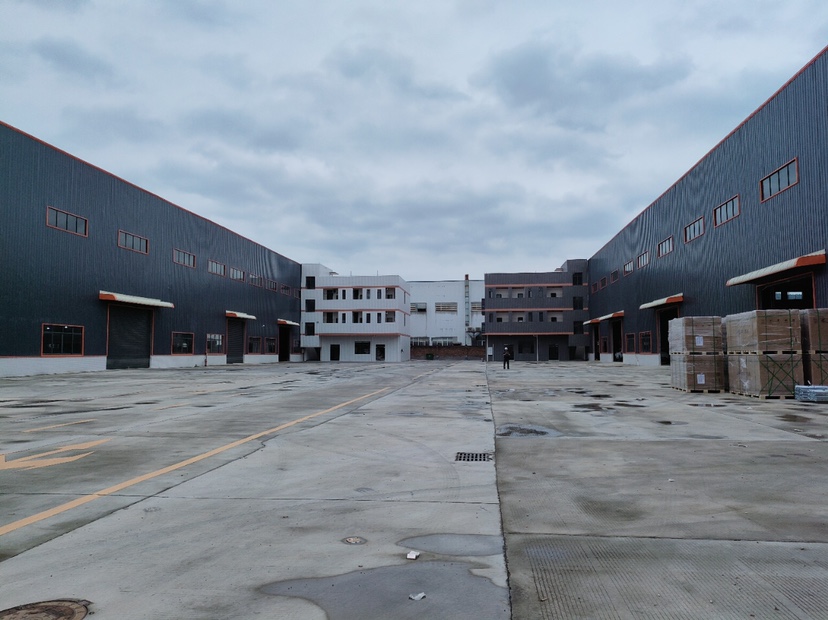 顺德区均安镇钢结构31000平方厂房丙类仓库交通便利直对房东