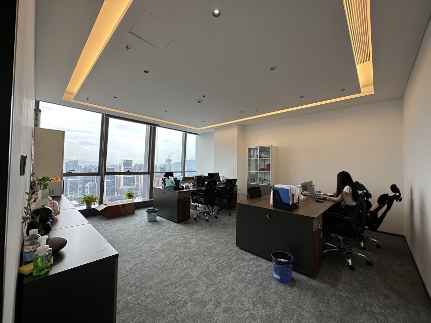 深圳科技生态园1288平豪华装修办公室出租