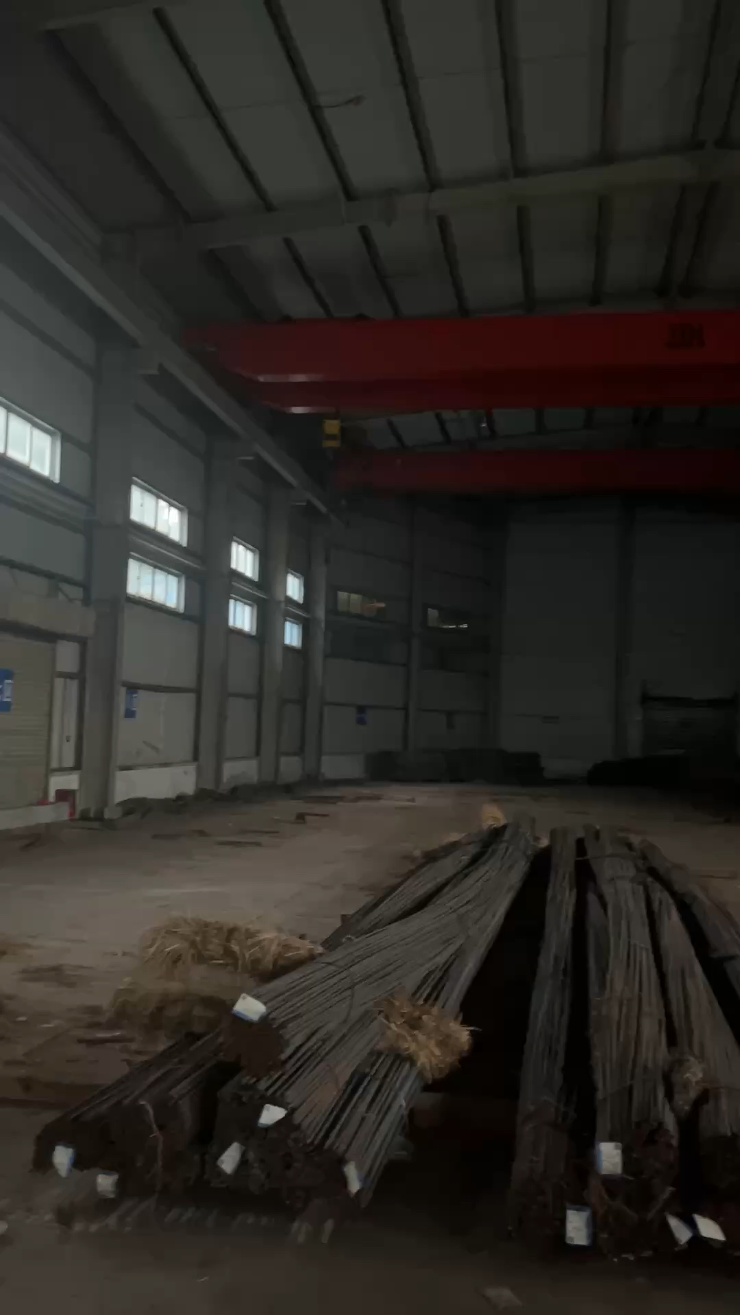 江高工业区1500平单一层钢构厂房仓库现成20吨航车中高十米