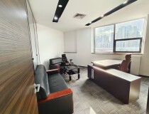 壹方城附近豪华装修办公室面积，433平米7+1格局带家私。
