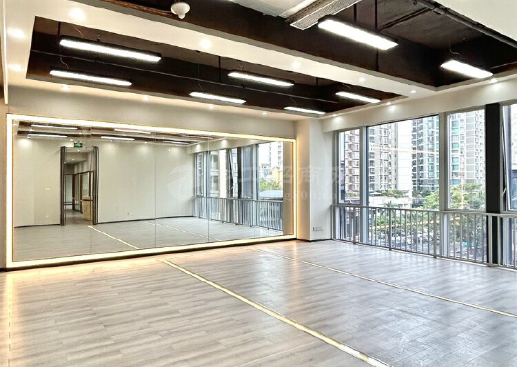 南山中心区域现成瑜伽舞蹈工作室大新时代广场500平精装单位9