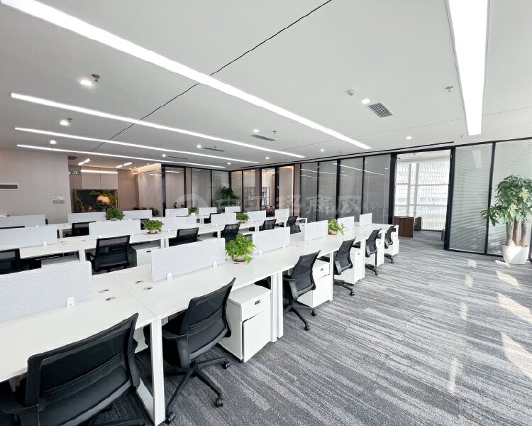 讯美科技大厦388平精装修办公室出租