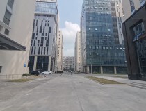 龙华全新工业上楼厂房出租1000平方200平起分精装修办公室
