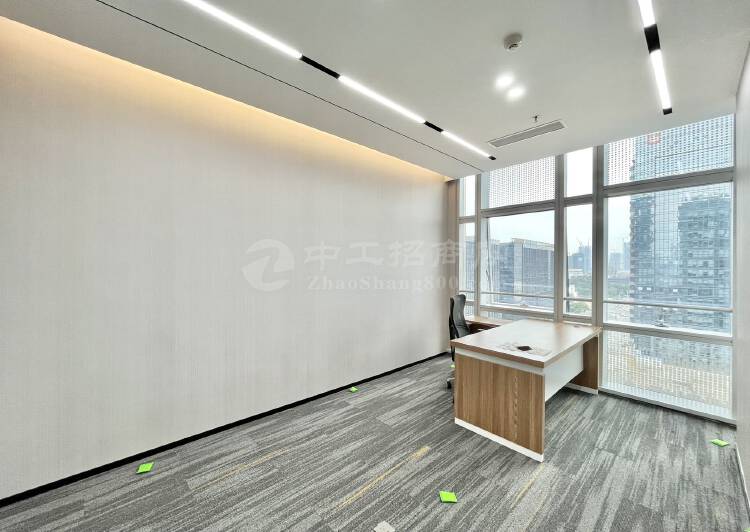 南山西丽地铁口南山智谷大厦新出288平精装修带家私办公室出租7
