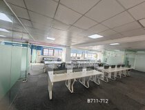 黄埔区东区萝岗街道香雪地铁站新出246平方精装修办公室出租