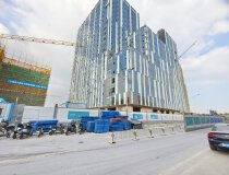龙华全新红本工业上楼厂房出租20万平方300平起分玻璃幕墙