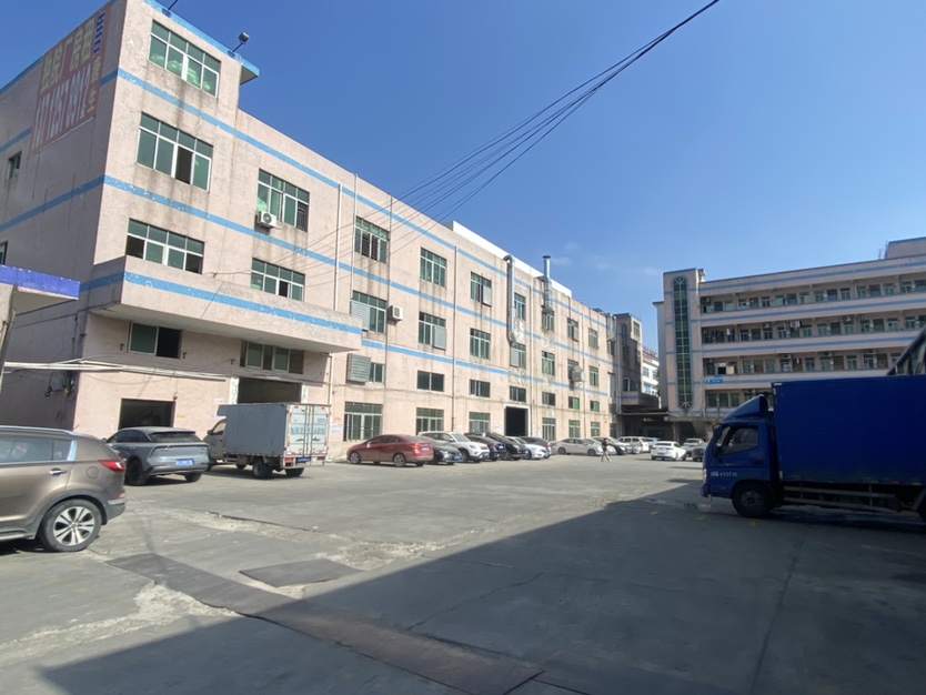 常平镇白石岗工业园三楼厂房