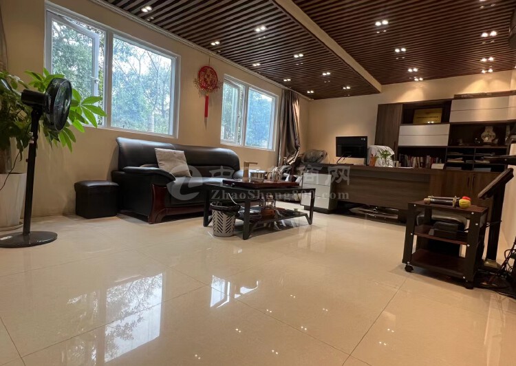 龙华深圳北站园林式办公188平方出租，环境幽美5