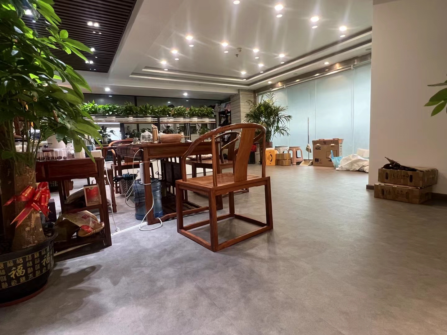 龙华深圳北站园林式办公188平方出租，环境幽美