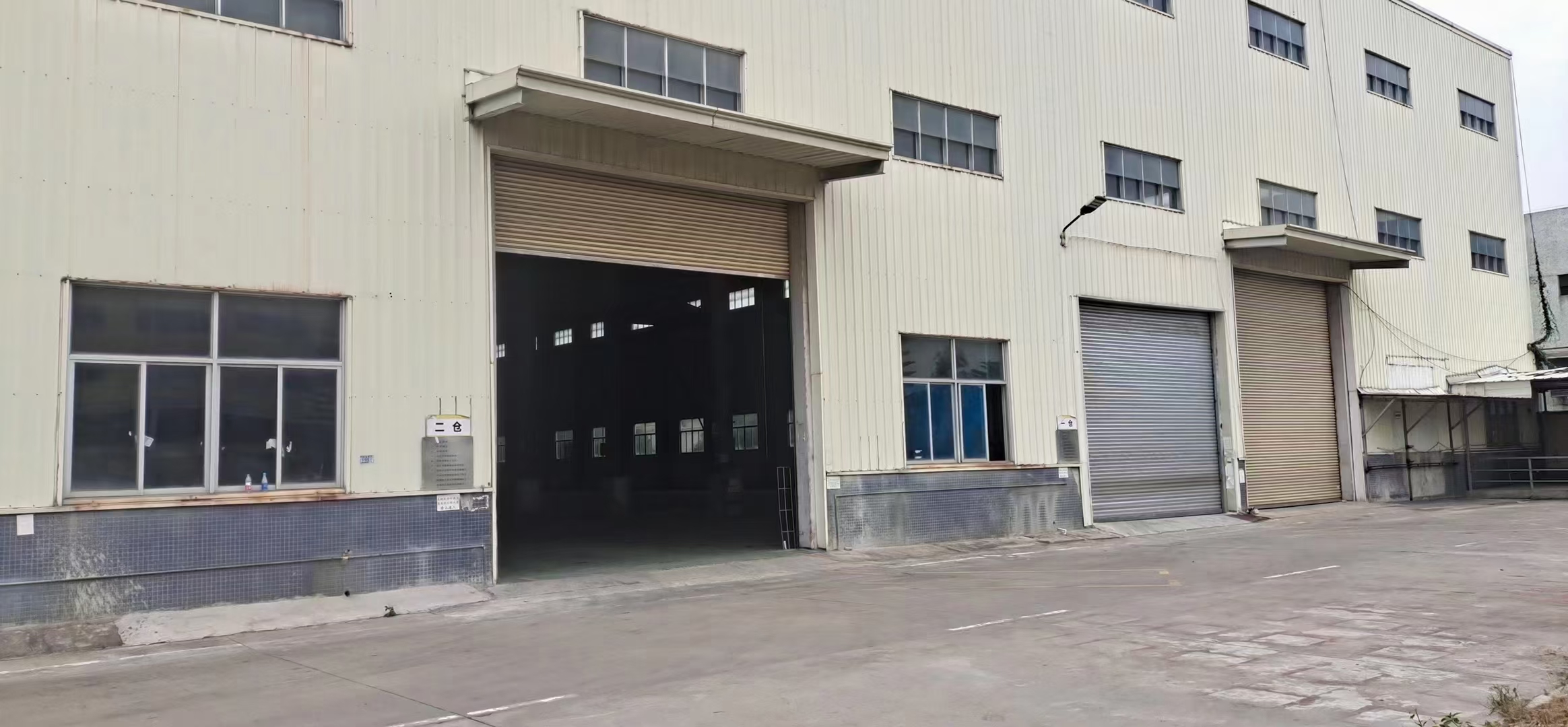 顺德陈村广隆工业区钢构仓库单一层便宜厂房出租原房东可分租