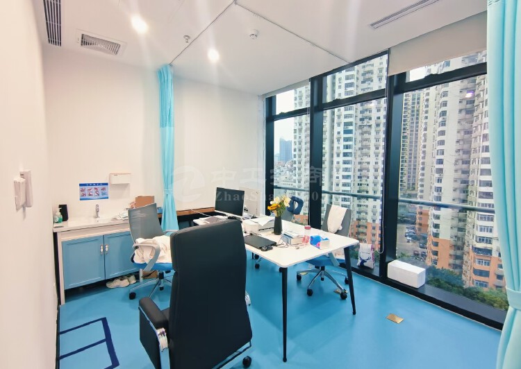 福田豪装办公室500平带上下水污水间适合美容牙科诊所培训机构4