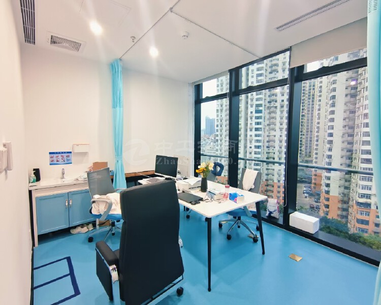 福田豪装办公室500平带上下水污水间适合美容牙科诊所培训机构