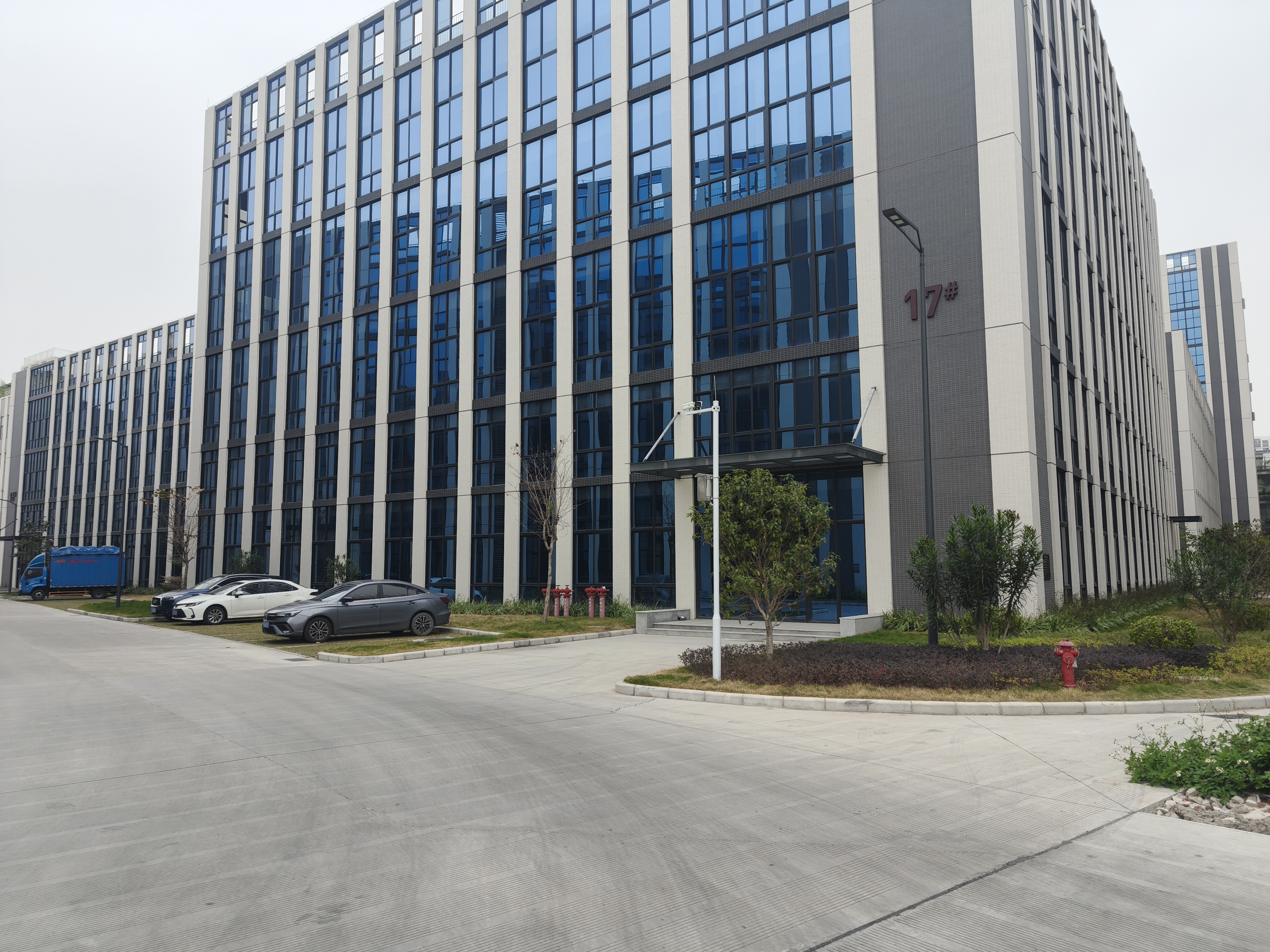 桂城三山新城5800方独栋标准厂房仓库低价出租