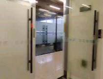 新塘沙村地铁口精装修带隔间办公室151平出租