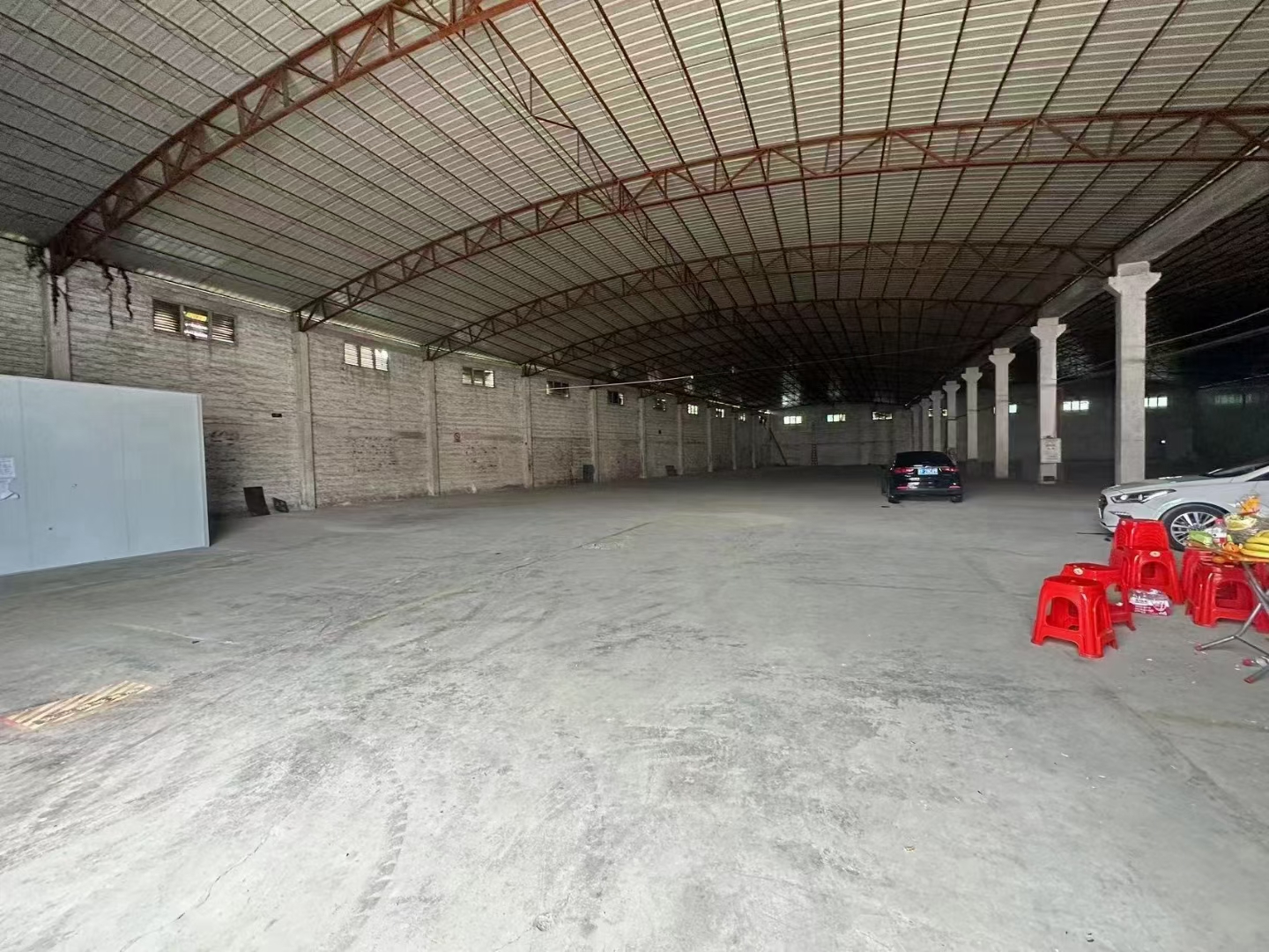 北滘新出厂房4500方适合做仓库物流，也可小加工。不拆迁价格