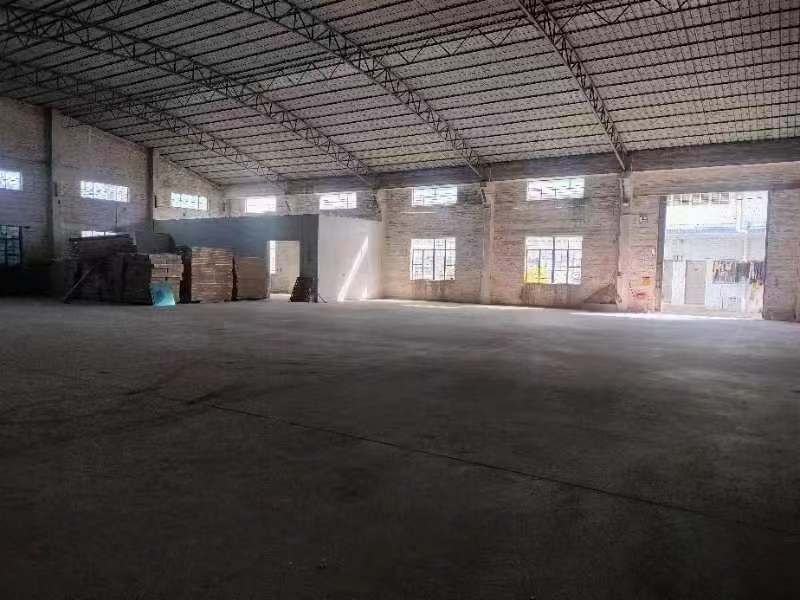 龙高路边单一层930方厂房可做纸箱、五金、仓库等各行业