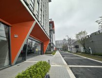 黄埔科学城特价厂房出租可办公研发层高4.5米使用率9成无限制